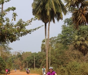 Mel cycling out of Anuradhapura