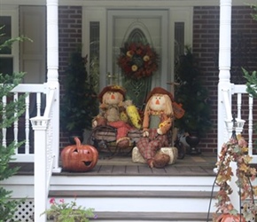 18.20.09.16-17-Halloween-dolls-at-Fredericksberg23111.jpg